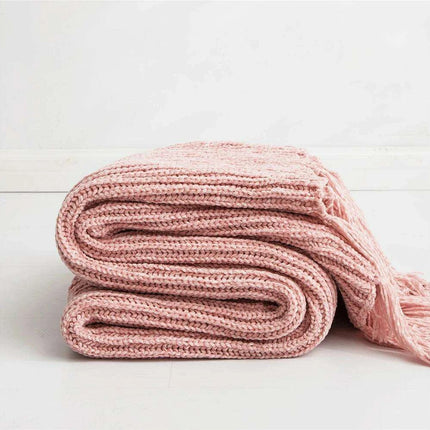 Charming Chenille Knit Throw Blanket with Delightful Pompoms - Cozy Elegance for Your Living Space
