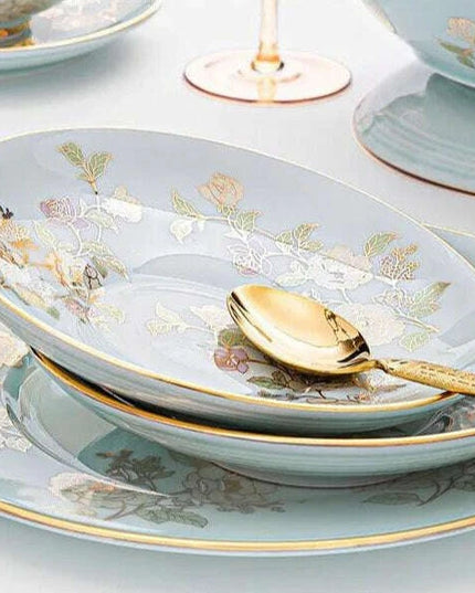 Exquisite Green Porcelain Chinese Dining Set - Ideal for Entertaining and Gifting