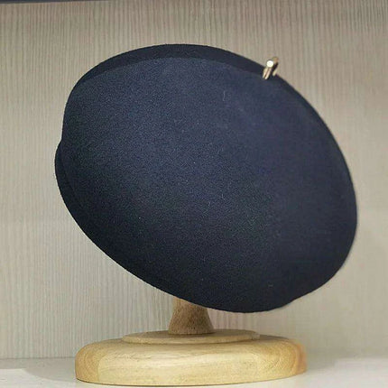 Elegant Gold-Accented Wool Beret Hat for Women - Timeless Pillbox Fascinator for Weddings and Special Occasions