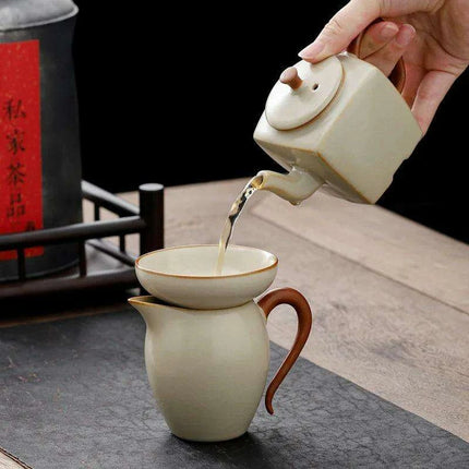 Elegant Ruyao Kung Fu Tea Set for a Refined Brewing Journey