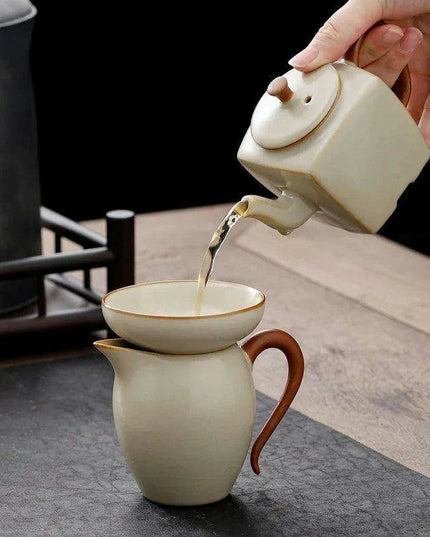 Elegant Ruyao Kung Fu Tea Set for a Refined Brewing Journey