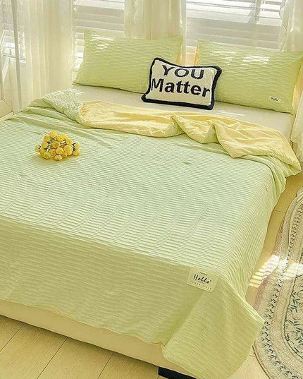 Double-Sided Cooling Comforter: Lightweight Reversible Summer Quilt