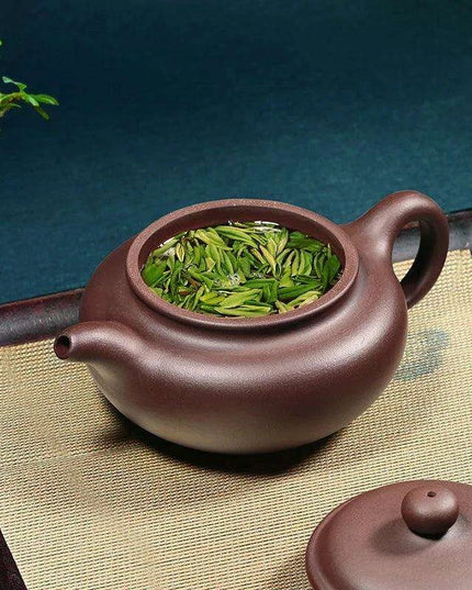 Antique 220ML Tea Kettle with Innovative Filter - Elegant Green Teapot for Puer Ceremonies and Home Decor