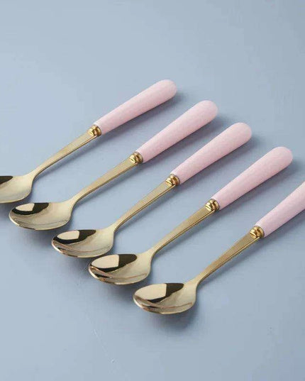 Elegant Golden Veined Ceramic Cutlery Collection with Chic Storage Holder