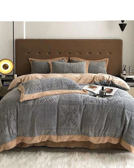 Opulent Grey Velvet Fleece Bedding Set with Luxurious 3D Embossed Duvet Cover and Pillowcases