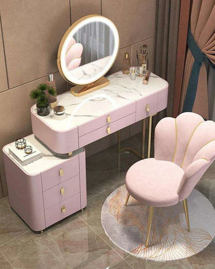 Chic Velvet Folding Stool: Stylish and Versatile Seating for Modern Homes