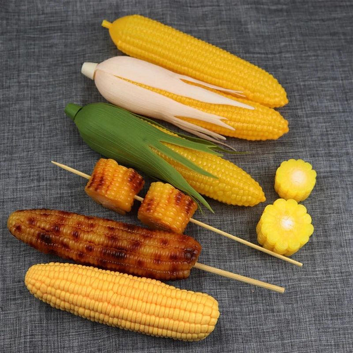 Lifelike Artificial Corn Stick Display Model for Restaurants, Hotels, and Kitchens