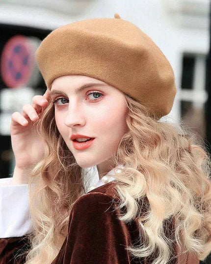 Chic French Wool Beret - A Touch of Timeless Elegance