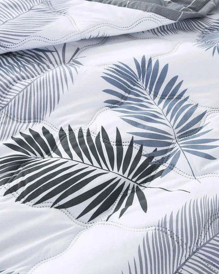 Gentle Touch Summer Quilt Set