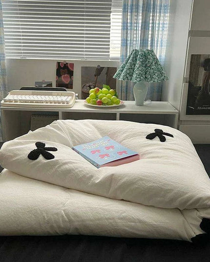 Breezy Bliss Summer Quilt Set - Cool and Convenient Machine Washable Blanket