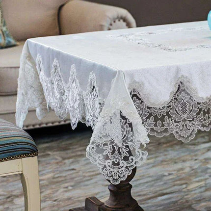 Elegant White Gold Velvet Tablecloth with Lace Accents - Sophisticated Dining Room Décor