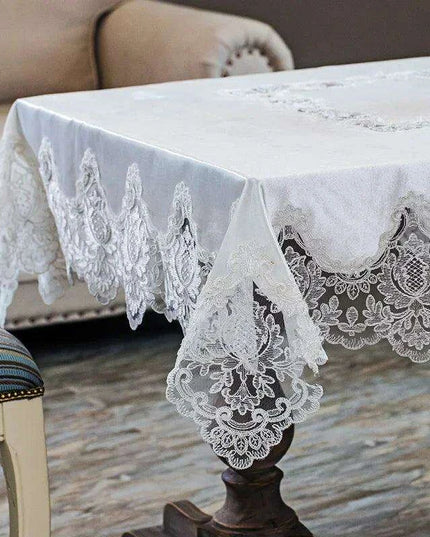 Elegant White Gold Velvet Tablecloth with Lace Accents - Sophisticated Dining Room Décor