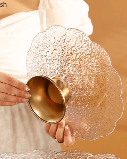Exquisite Elevated Glass Serving Platters: Enhance Your Dining Experience