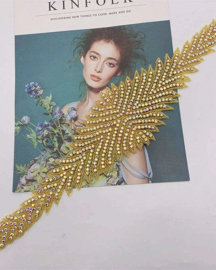 Glimmering Silver Rhinestone Floral Applique: Elegant Fashion Upgrade Accessory