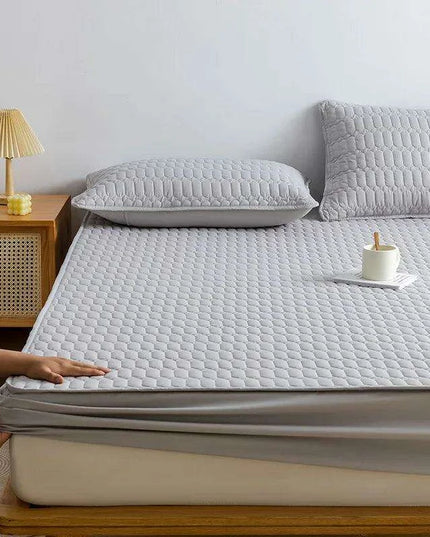 Premium Thick Fitted Sheet - Versatile Sizes for Twin, Full, Queen, King Mattresses in Elegant Solid Colors