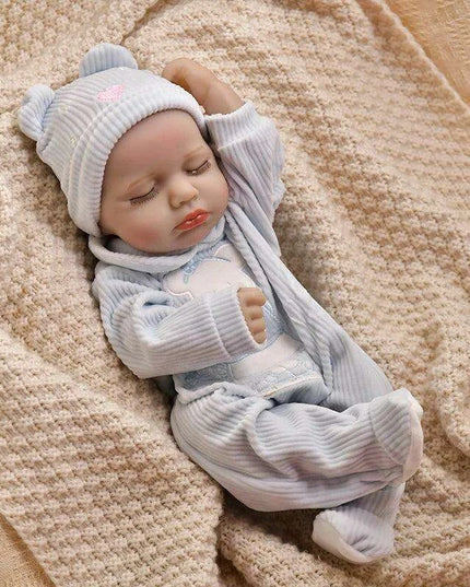 16-Inch Lifelike Reborn Baby Girl Doll - Realistic Full Vinyl Body with Outfit, Ideal for Gifts and Collectors