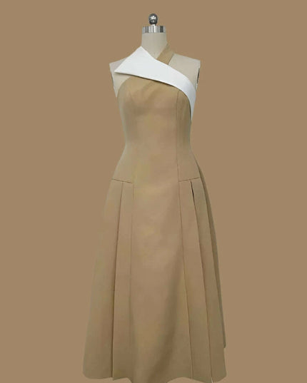 Stylish Backless Halter Neck Pleated Summer Dress with Contrast Color Patchwork for Women - 2024 Party Collection