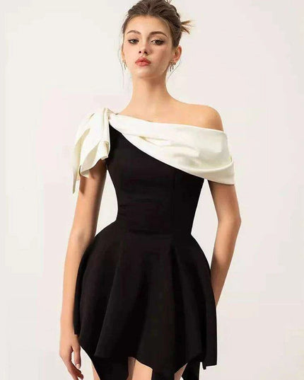 Chic Contrast Color Bowknot Mini Dress with Irregular Slash Neck for Women - DEAT Summer Collection 2024