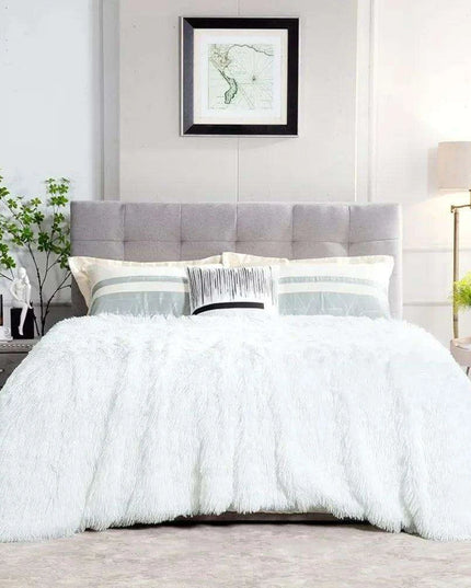 Luxury Coraline Faux Fur Queen Blanket - Elegant Winter Throw