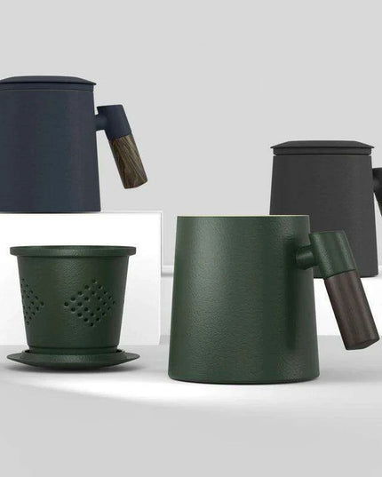 Chic Ceramic Tea Mug with Wooden Handle and Infuser Lid - Essential Drinkware for Every Occasion