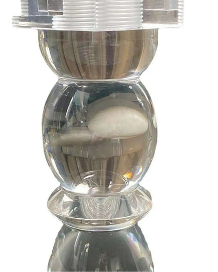 Sophisticated Clear Acrylic Dining Table: Modern Elegance for Contemporary Interiors