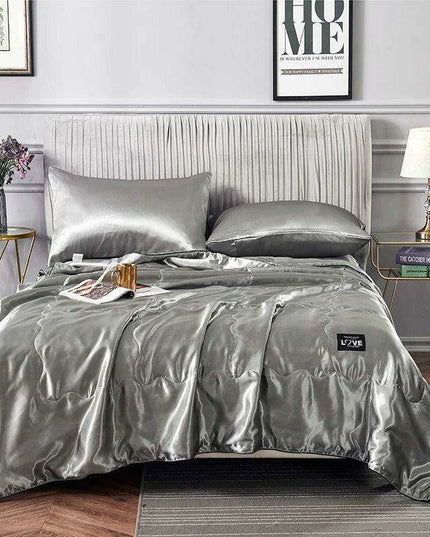 Imitation Silk Summer Comforter - Soft White Lightweight Quilt for Adults, Available in Single and Double Sizes (150*200cm)