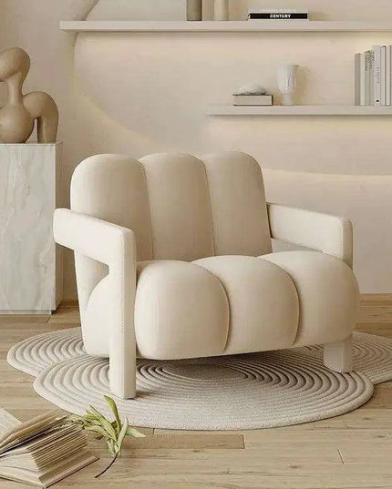 Luxe Velvet Retreat Lounge Chair - Stylish Comfort for Modern Living