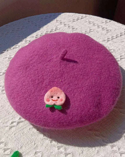 Charming Handcrafted Pumpkin Wool Beret with Leaf Embellishments for Fall and Winter Fashion