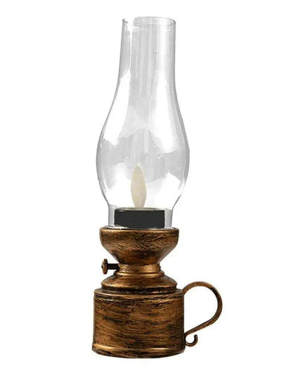 Nostalgic LED Oil Lantern - Elegant Flameless Lighting for Timeless Decor