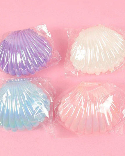 Chic 5-Piece Metallic Shell Candy Box Collection for Elegant Gift Giving and Event Decor