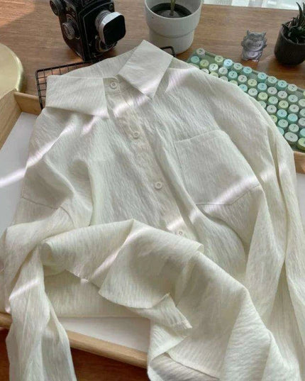Loose-Fitting Women's Pleated Long-Sleeve Shirt with Pockets - Versatile Solid Color Sunscreen Top