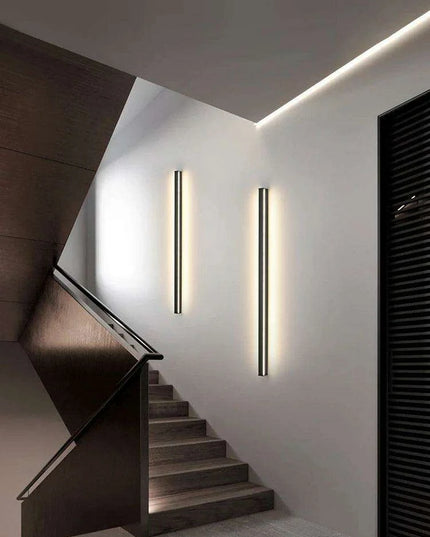 Sleek Scandinavian LED Wall Sconce with Customizable Lighting Options