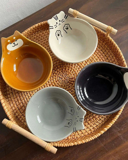 Whimsical Cartoon Relief Ceramic Sauce Bowl with Spoon for Hot Pot and BBQ Delight