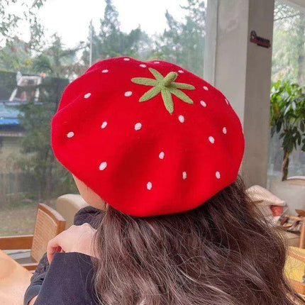 Charming Handcrafted Pumpkin Wool Beret with Leaf Embellishments for Fall and Winter Fashion