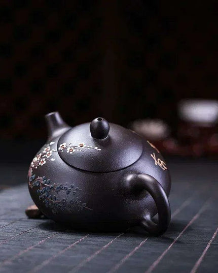 Handcrafted Authentic Purple Clay Teapot - 160ml Elegant Chinese Teapot for Ceremonial Tea and Special Gifting