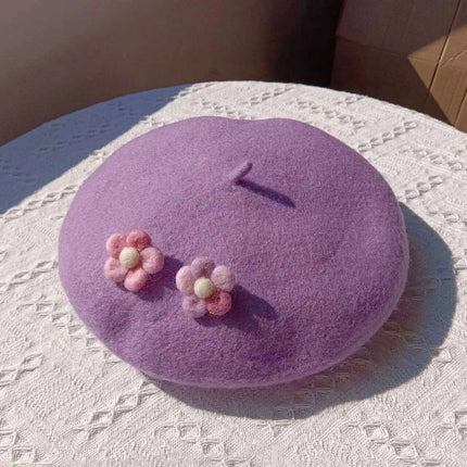 Charming Handcrafted Pumpkin Wool Beret with Leaf Embellishments for Fall and Winter Fashion