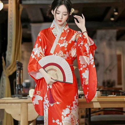 Elegant Vintage Floral Yukata Kimono Dress with Obi - Ideal for Special Events and Cosplay