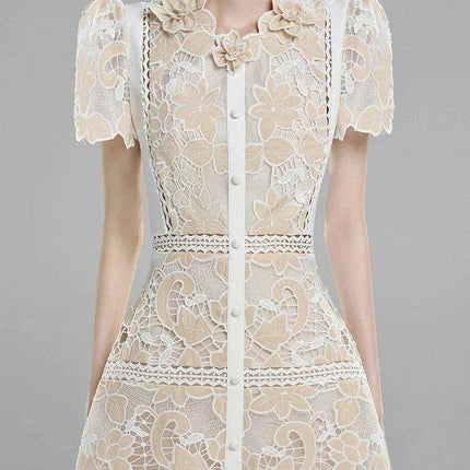 Elegant Floral Evening Dress with Ruffle Collar