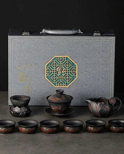 Yunnan Handcrafted Purple Pottery Tea Ceremony Set: Gaiwan Teapot and Cups for Elegant Brewing