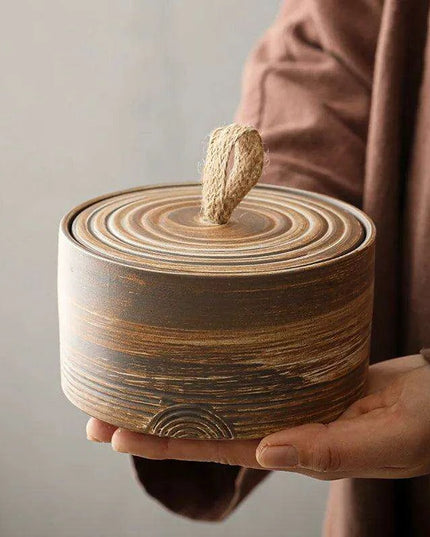 Charming Retro Ceramic Tea Pot for Perfect Snack and Tea Storage