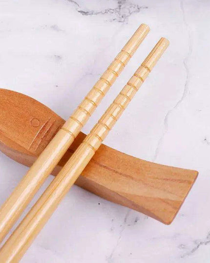 Chic Bamboo Chopstick Collection - 5 Pairs with Non-Slip Design