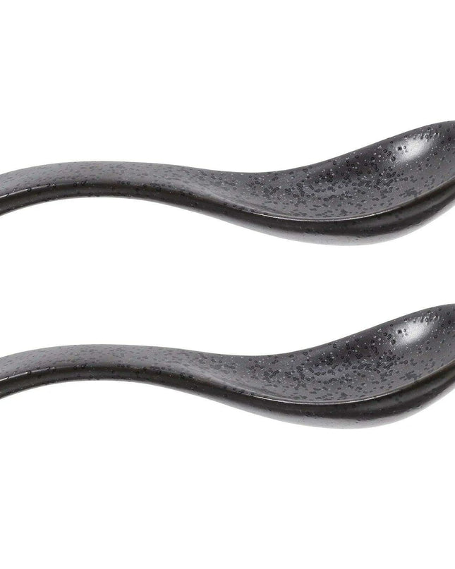 Elegant Japanese Ceramic Spoon for Ramen and Dumplings - A Touch of Sophistication for Every Meal