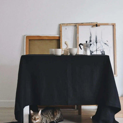 Luxe Linen Tablecloth Collection for an Exquisite Dining Experience