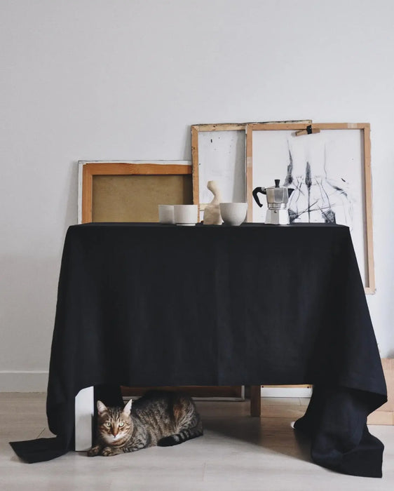 Luxe Natural Linen Tablecloth Set - Elegant Dining Essential