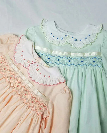 Delightful Vintage-Inspired Pink Smocked Dress for Girls - Long Sleeve Autumn Collection with Elegant Embroidery