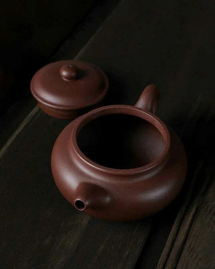 Antique 220ML Tea Kettle with Innovative Filter - Elegant Green Teapot for Puer Ceremonies and Home Decor