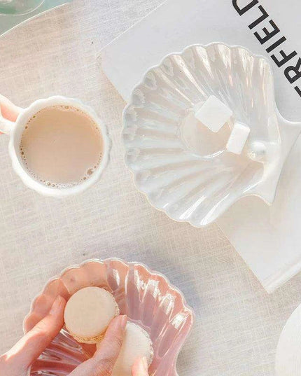 Elegant Pearl Shell Ceramic Tea and Coffee Ensemble - Transform Your Afternoon Experience