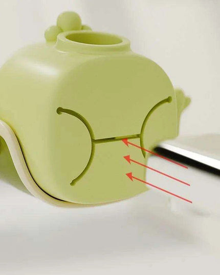 Whimsical Kids' Faucet Extender with Temperature Safety Alert for Joyful Handwashing