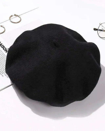 Chic French Wool Beret - A Touch of Timeless Elegance