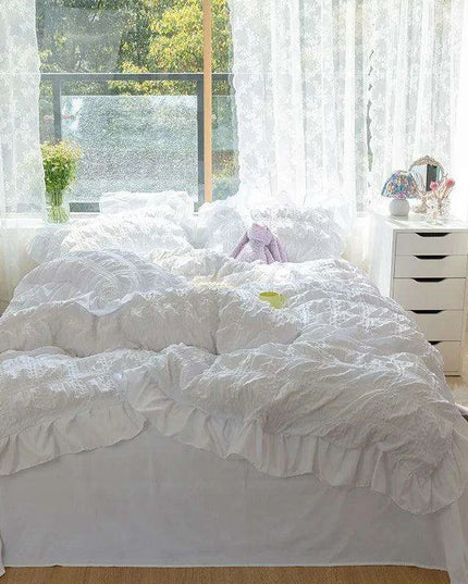 Princess White Ruffled Seersucker Bedding Set for Girls